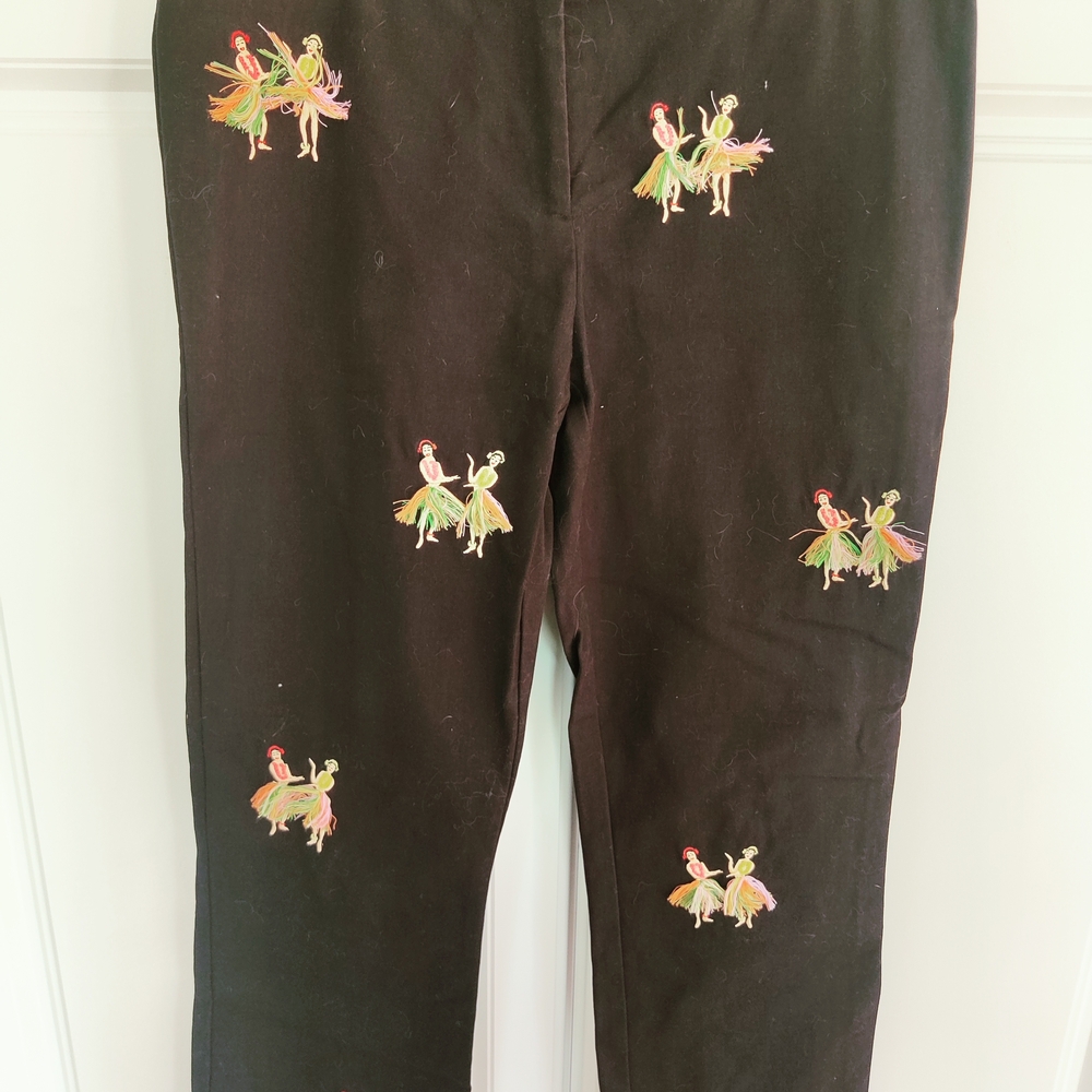 CJ Laing Palm Beach Size 4